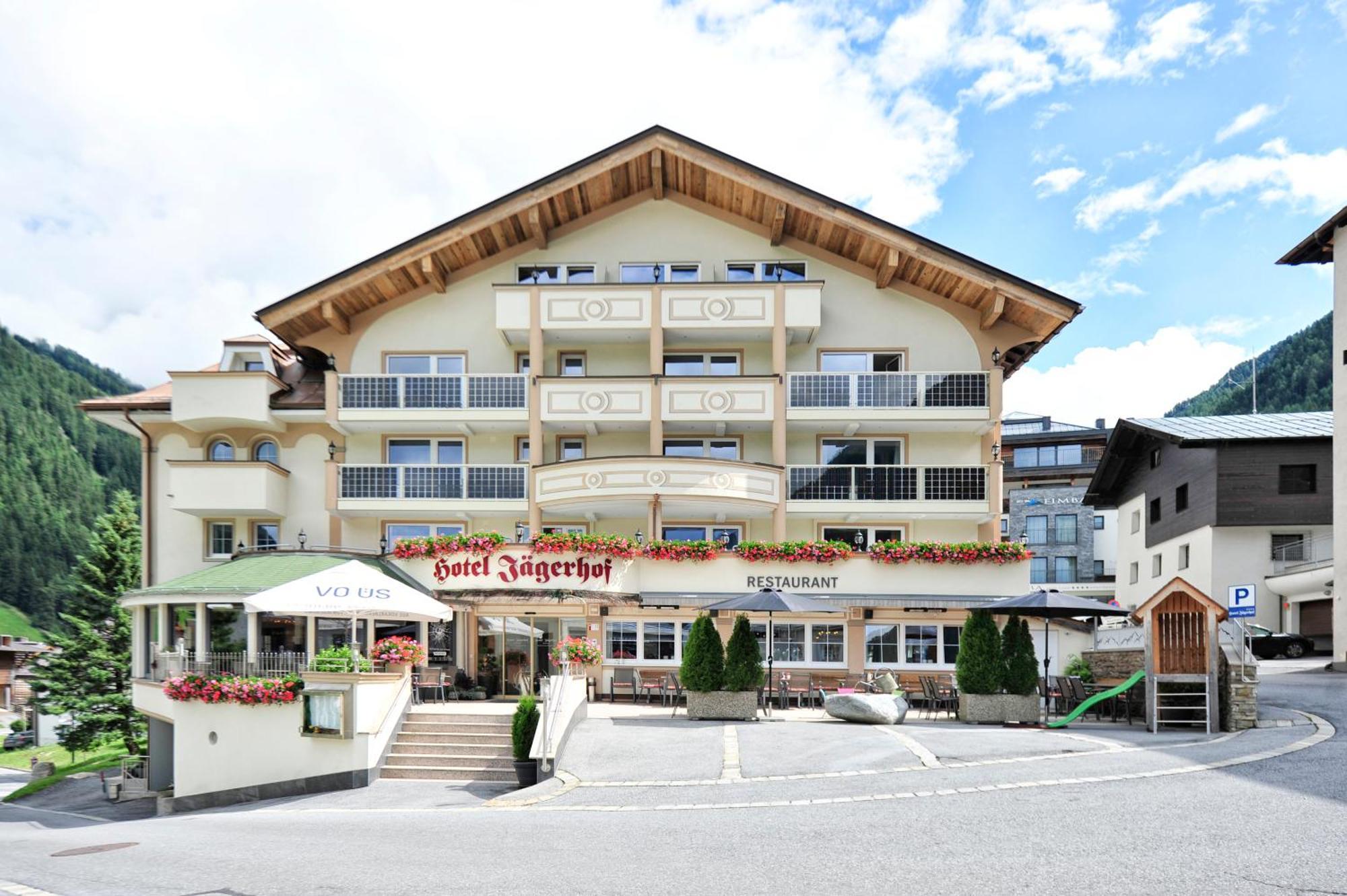 Hotel Jaegerhof อิสชเกิล ภายนอก รูปภาพ